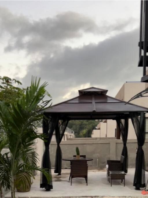 Villa La Rosa With Spectacular View Of Ocho Rios Exterior foto